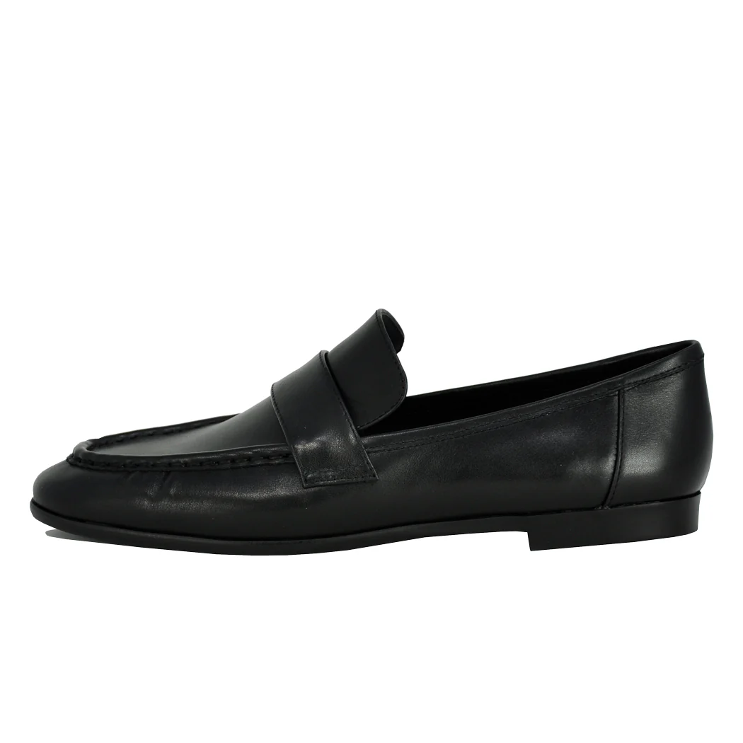Arrow Leather Flat Loafer - Image 4