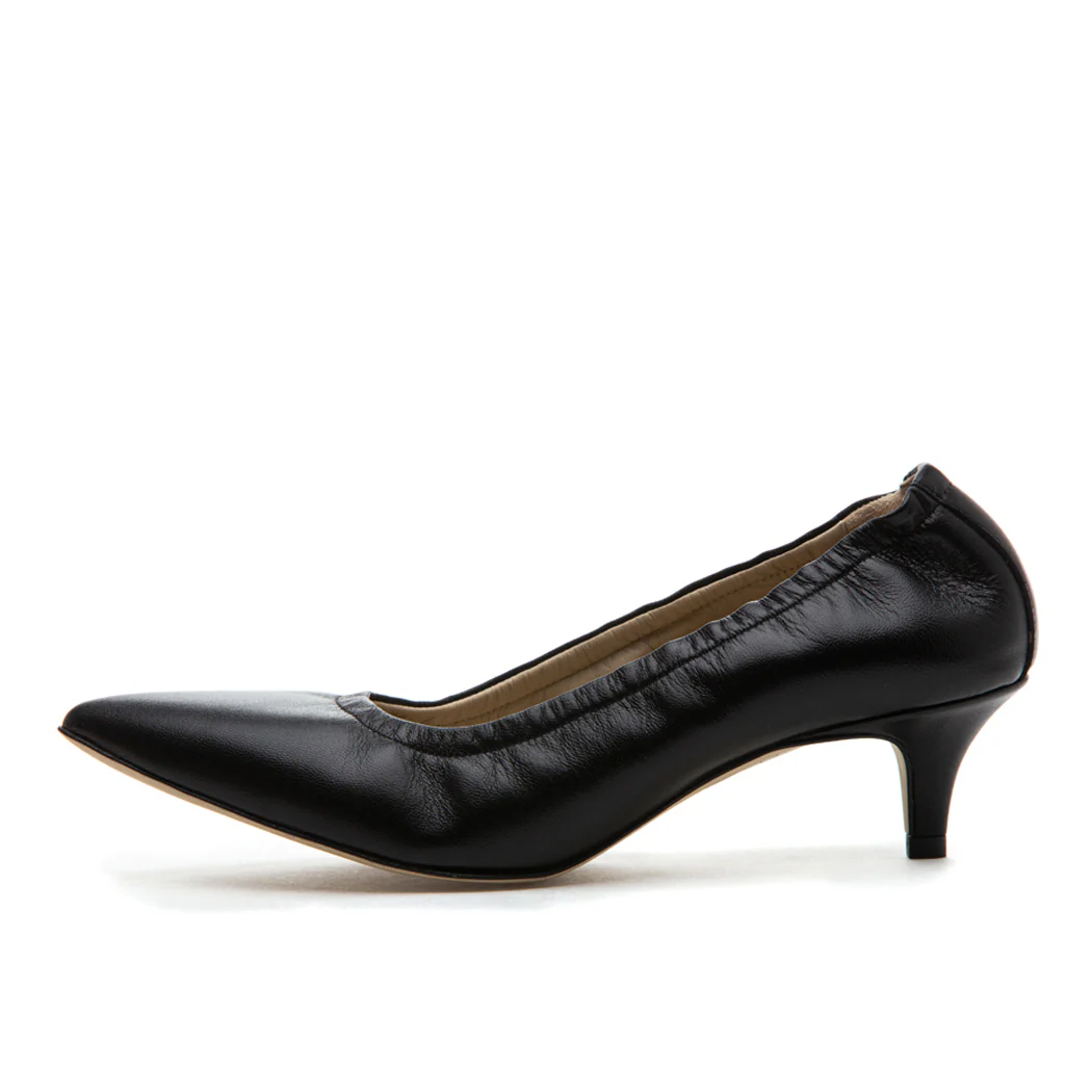 Larina Scrunched Leather Pump - Image 4